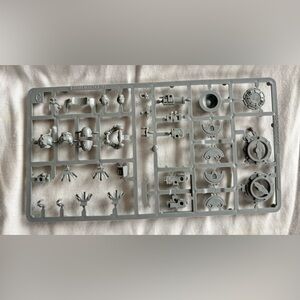 Warhammer 40k Space Marines Smoke Launchers Comms Relay Hunter-Killer Missile